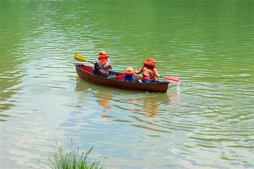 canoeonlakedevil.jpg