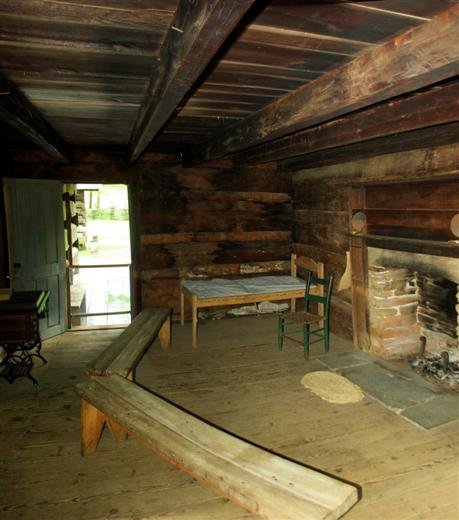 johndavishouseinterior.jpg
