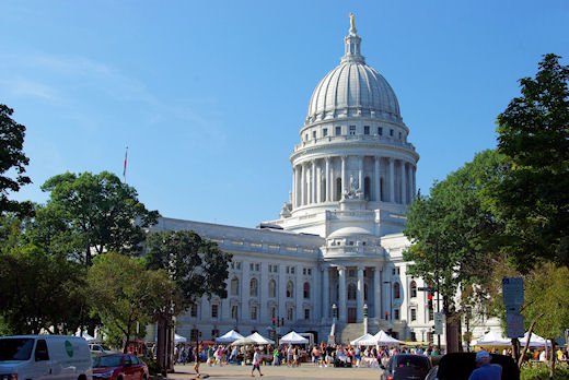 wisconsincapitolbuilding7.jpg