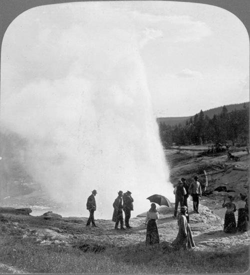 watchingthesuddeneruptionofageyserinfamousyellowstonepark.jpg